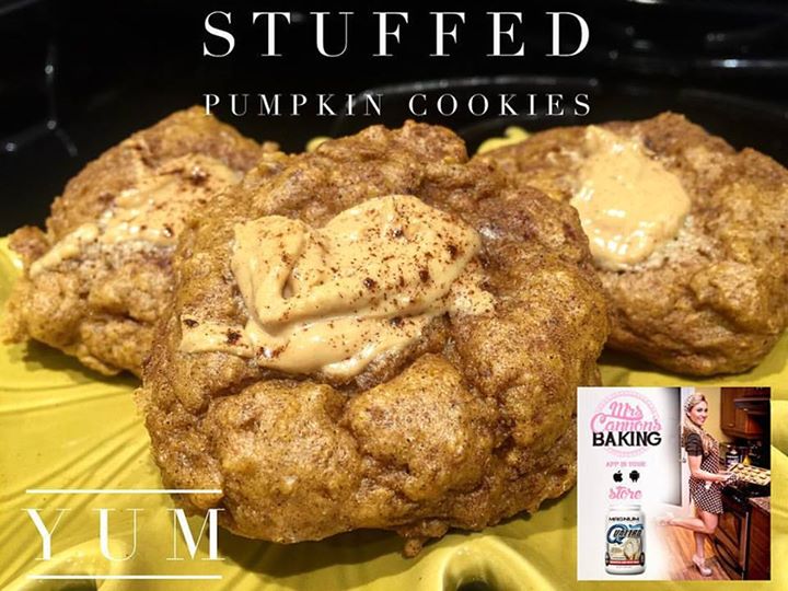 Stuffed pumpkin protein cookies